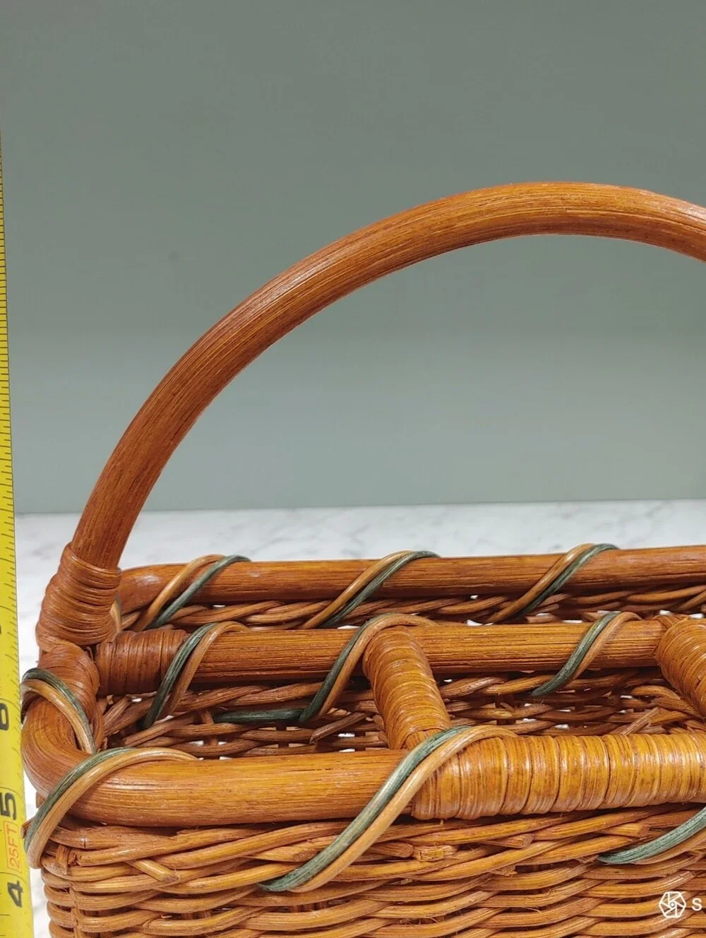 Wicker woven cottagecore home oak Basket w/ Handle 4 Compartments utensil caddy
